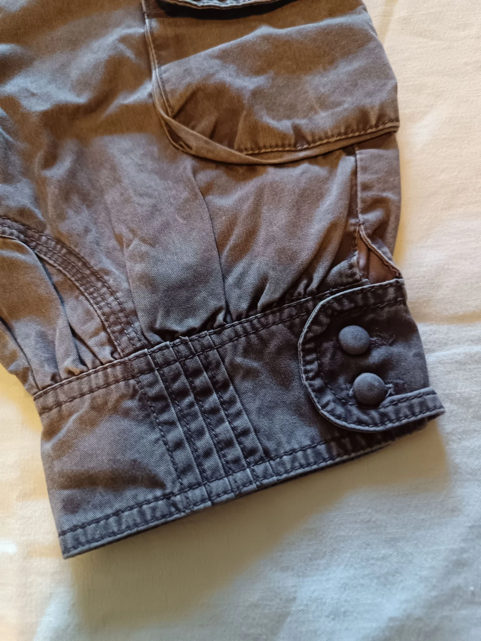 Como nuevo Pantalón Cargo Creeks Baby Gris Violeta 24 Meses – photo 8